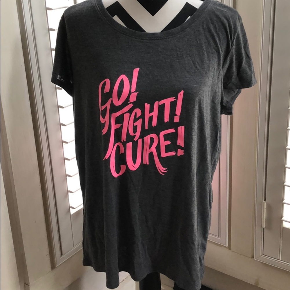 Breast cancer Under Armour Heat Gear Tee Size XL